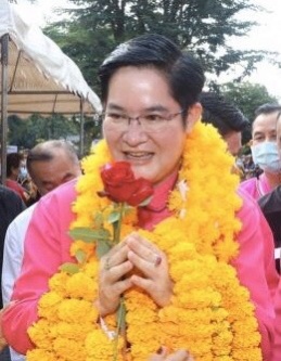  กว๊านระอุ'อัครา' ชนแดงเก่า พะเยาสองขั้ว