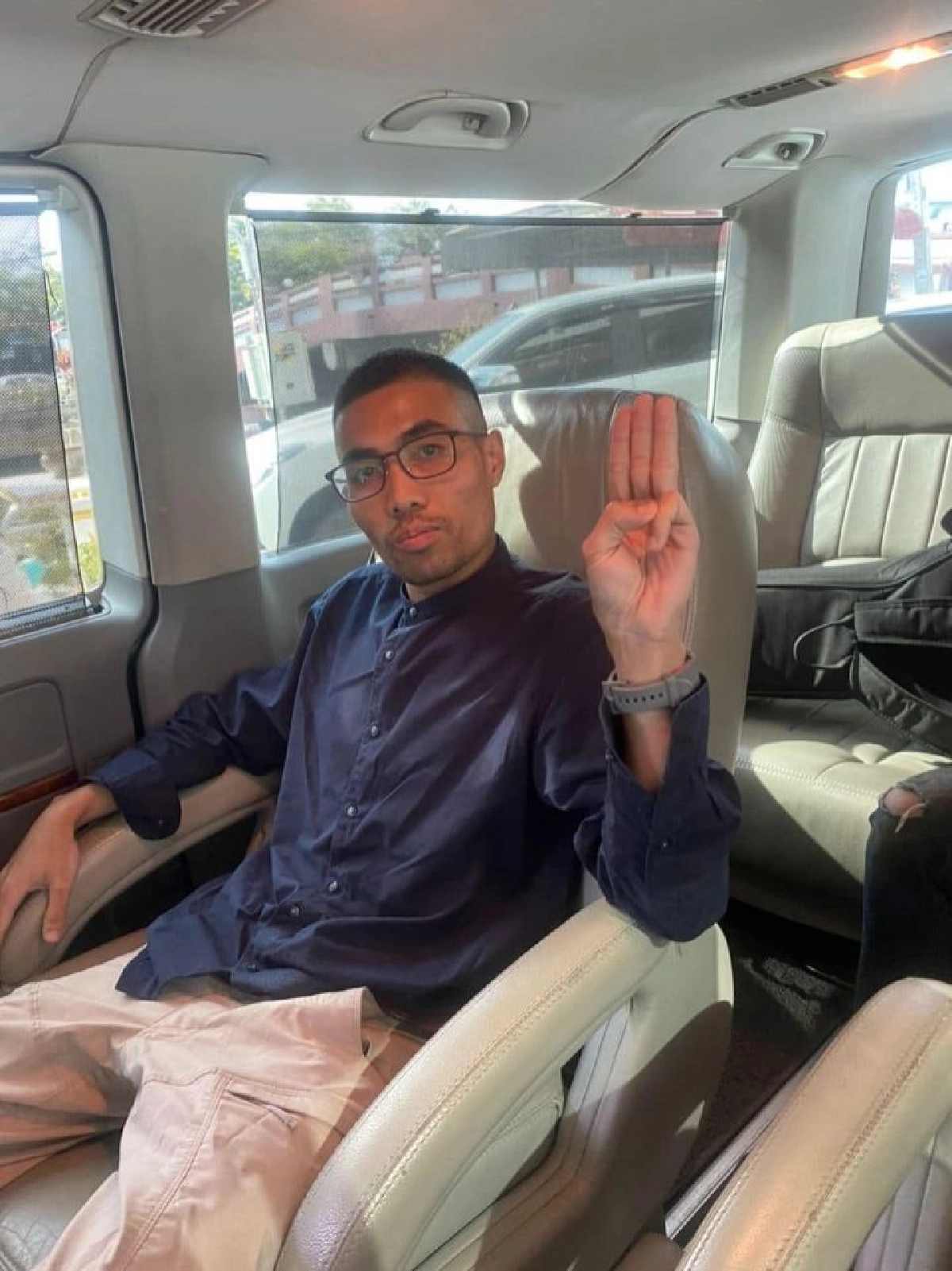 "โตโต้" ฝากถึงม็อบ ขอทุกคนสู้ต่อไป อย่ายอมแพ้ แล้วพบกันที่เส้นชัยชนะ