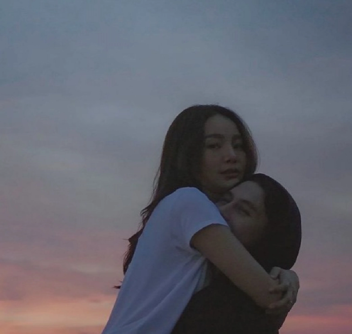 "กวินท์" โพสต์ร่ายยาวถึงชีวิตคู่ดีที่ดีขึ้น หลังออกรายการดัง ลั่นผมไม่มีวันเลิกกับภรรยาผม เพราะเรื่องแค่นี้ 