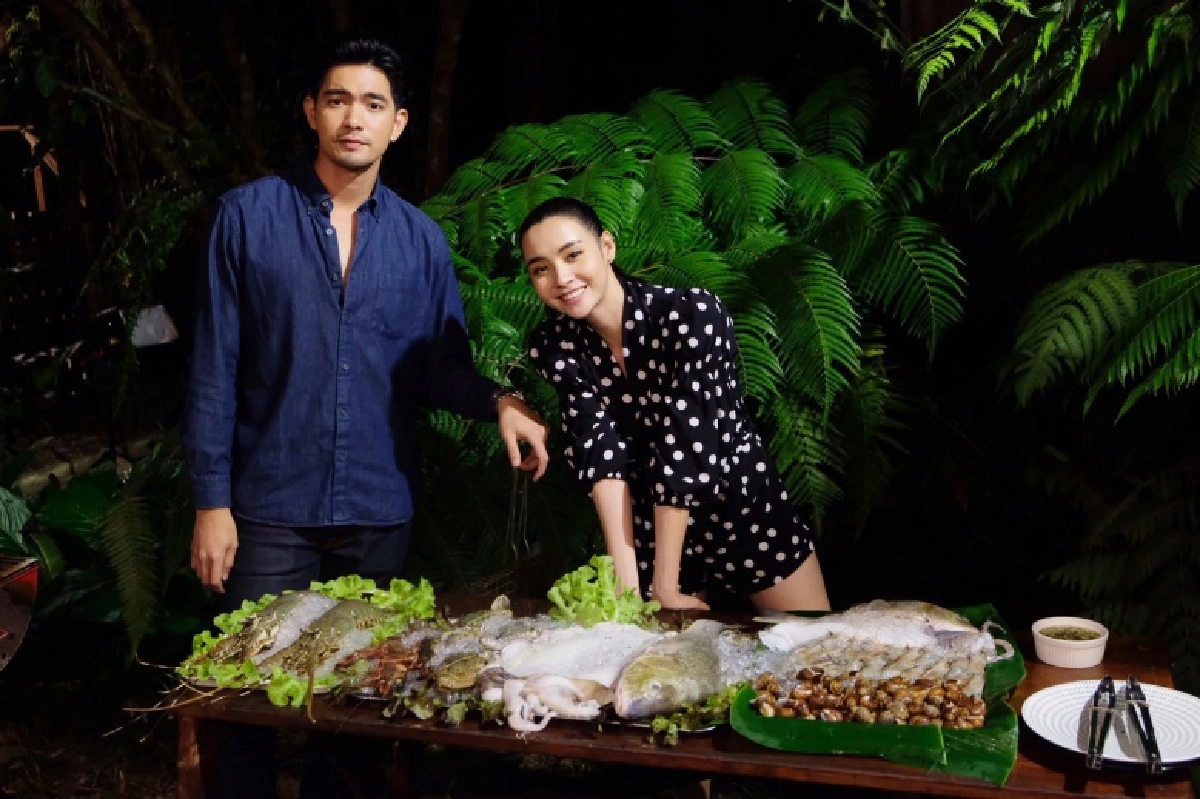 "มุกดา" เป็นไกด์พา "เข้ม หัสวีร์" ทัวร์บ้านเกิด