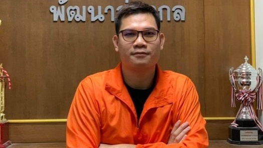 ด่วน จับ"ครูใหญ่-อรรถพล" แกนนำกลุ่มราษฎร