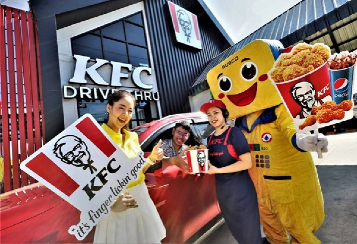 ซัสโก้ ฉลองเปิดสาขา เคเอฟซี ไดร์ฟทรู สาขาประชาอุทิศ 1 มอบโปรโมชัน เติมน้ำมัน หรือ ซื้อไก่ เคเอฟซี รับส่วนลด คุ้มถูกใจ