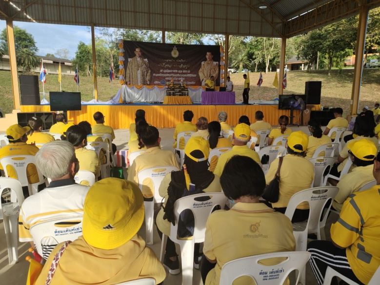 "อานนท์ แสนน่าน" นำชาวระนองประกาศปกป้องสถาบันฯ ดึงเป็นโมเดลภาคใต้ เมืองแห่งความจงรักภักดี