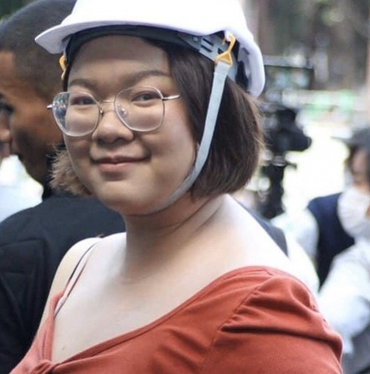 'รุ้ง'ราษฎร จากโดมปฏิวัติ สู่ท้องถนน