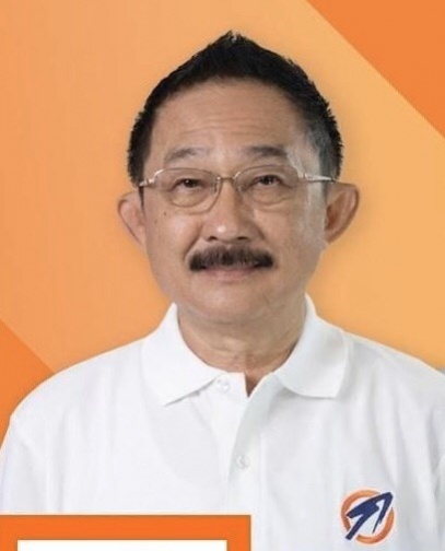 อุบลไฟต์ 4 ก๊ก 2 ขั้วสงครามตัวแทน