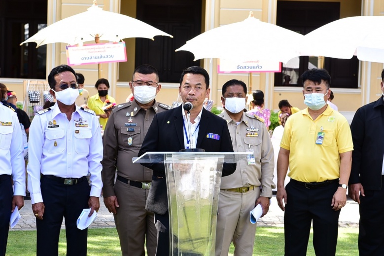 รัฐ-เอกชนร่วมใจ ให้บริการฟรี รับ-ส่ง ร่วมงานวันพ่อ ที่สนามหลวง 5 ธ.ค.63