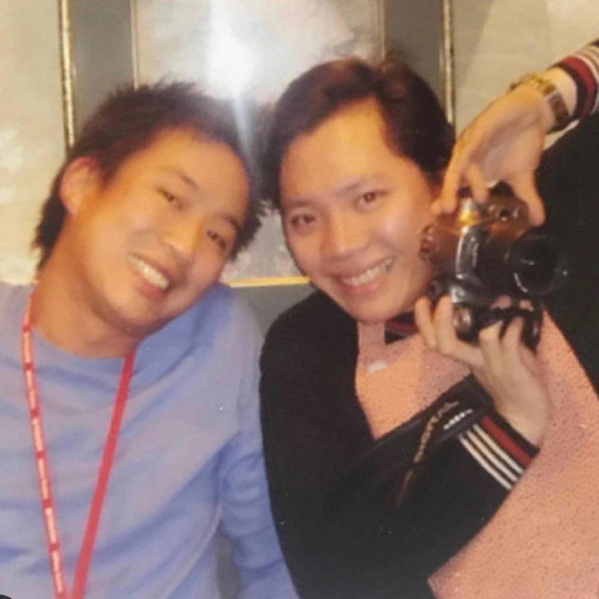 มดดำ อวยพรวันเกิด โอ๊ค พานทองแท้ สุดซึ้ง "ไม่ว่าคนอื่นจะมองเขาอย่างไร"