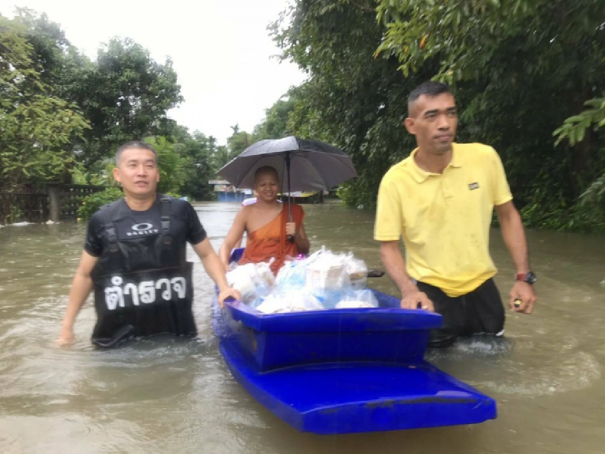 ผบ.ตร.สั่งตร.ทั่วประเทศ ระดมช่วยปชช.พ้นภัยน้ำท่วม