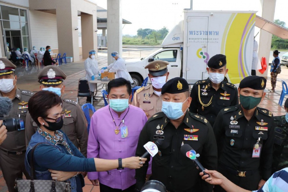 เสริมกำลังทหารชายแดนสกัดลอบเข้าไทย ผู้ว่าฯเชียงรายยันไม่ล็อคดาวน์หลังพบผู้ติดเชื้อ