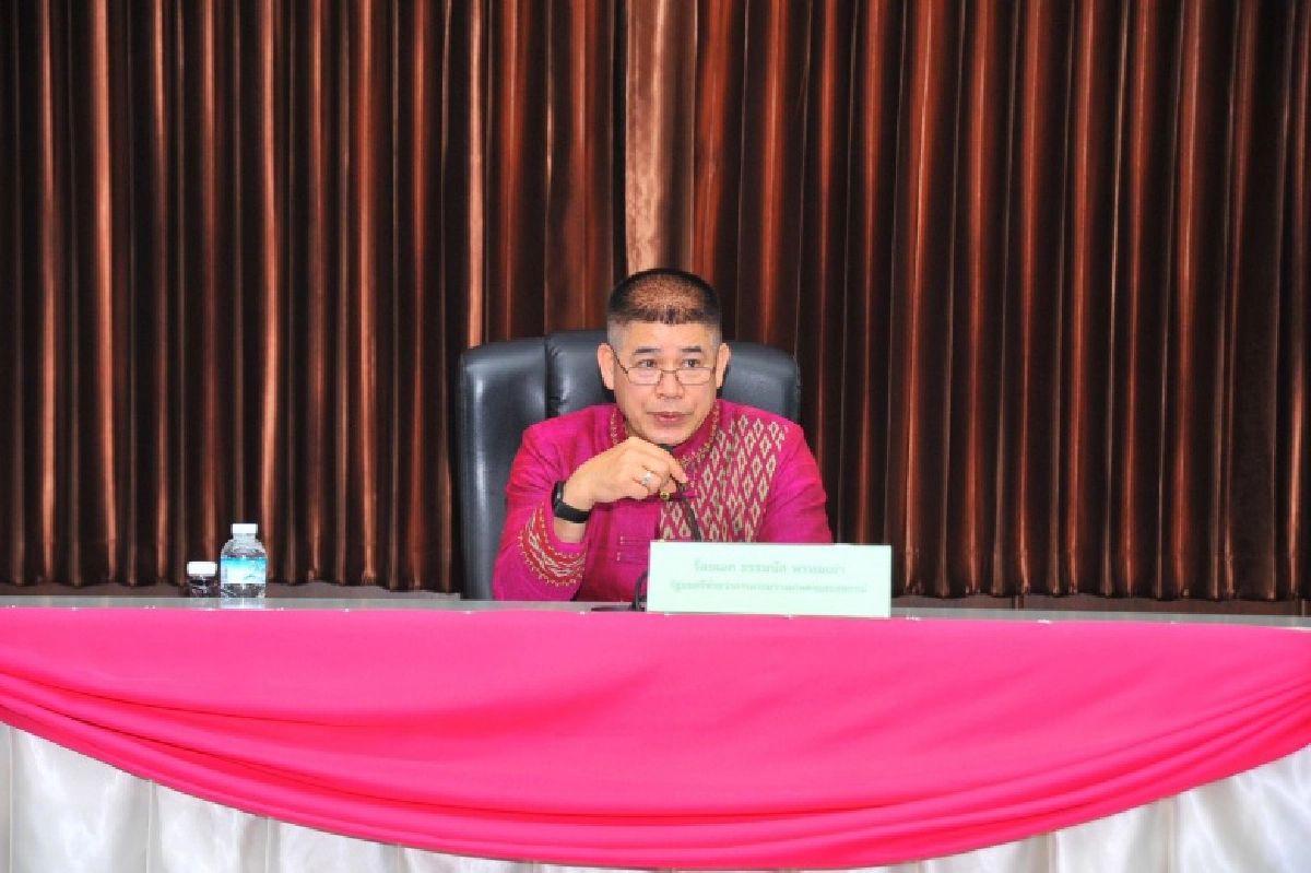 'ธรรมนัส' เยือน พะเยา ถกคณะกรรมการขับเคลื่อนไทยไปด้วยกัน