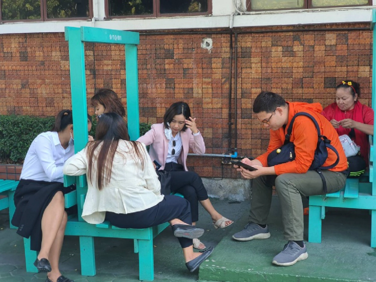 ครูใหญ่ขอนแก่นรายงานตัวตามหมายเรียก