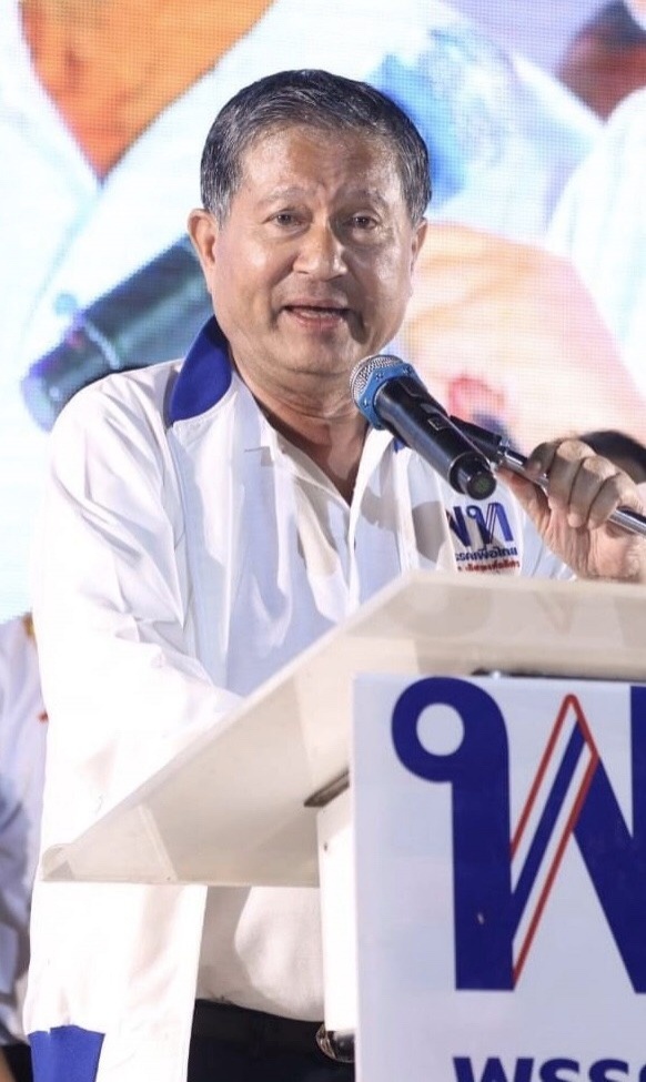 เกมซ้อนเกม "หน่อย-เหลิม" ชิงหาเสียง อบจ.