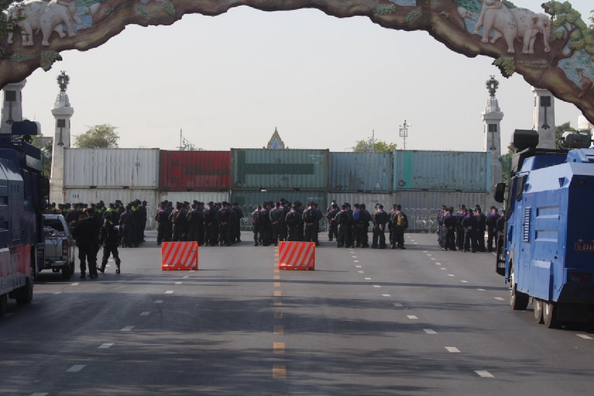 ตร.จัดกำลังรับมือม็อบ 3 จุด วันนี้ 
