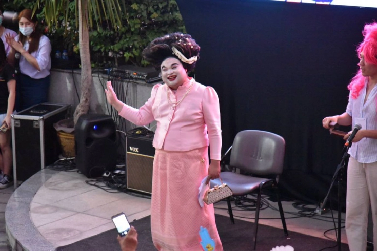 ราษฎร 63​ เตรียมประกาศพักชุมนุม เจอกันหลังปี 64