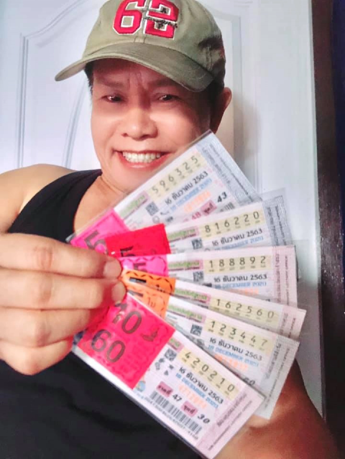 มาแล้ว เลขเด็ดมนต์สิทธิ์ คำสร้อย เลขที่ชอบเลือกเอาเด้อ