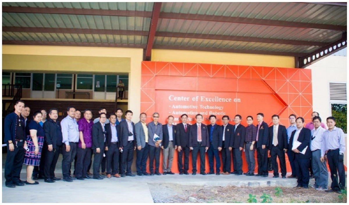 มทรส.ผุด ศูนย์พัฒนาวิชาชีพ ปั้นครูช่างมืออาชีพ