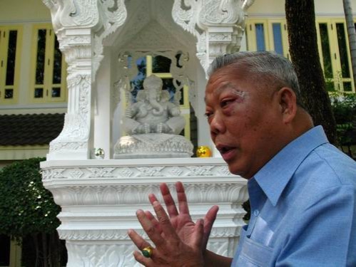 "สมัคร สุนทรเวช" อดีตนายกฯ ๗ เดือน ผู้แขวนพระหูยานลพบุรี สายเหนียวผู้สร้างพระพุทธชนะมาร แต่สุดท้าย....