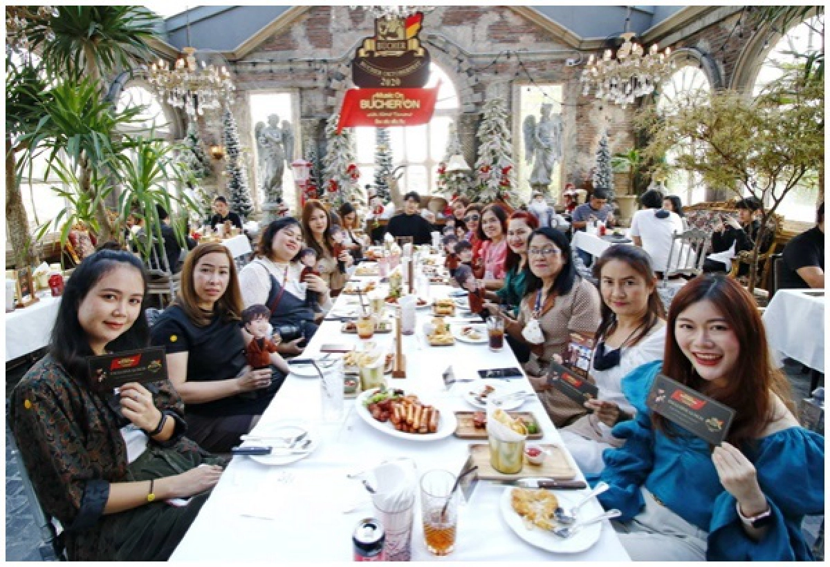 'นนท์ ธนนท์' มอบความสุขและความฟินให้กับ 'ลูกค้า-แฟนคลับ' รับปีใหม่