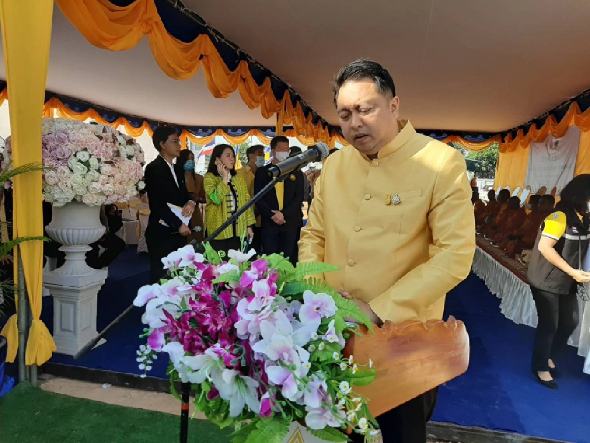 "สุชาติ" ประธานวางศิลาฤกษ์อาคารประกันสังคมปลวกแดง