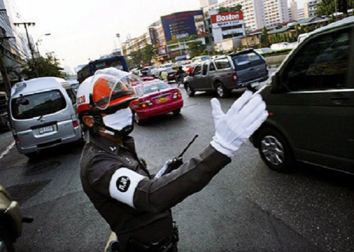 โหลดเลย ไลน์ "จราจร" ตำรวจนครบาล 