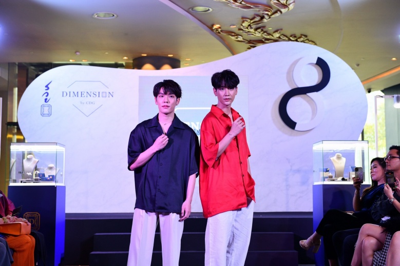 "ตู่-ปิยวดี" เปิดคอลเลคชั่นใหม่เอาใจสายมู "ซินแสเป็นหนึ่ง" ร่วมออกแบบ