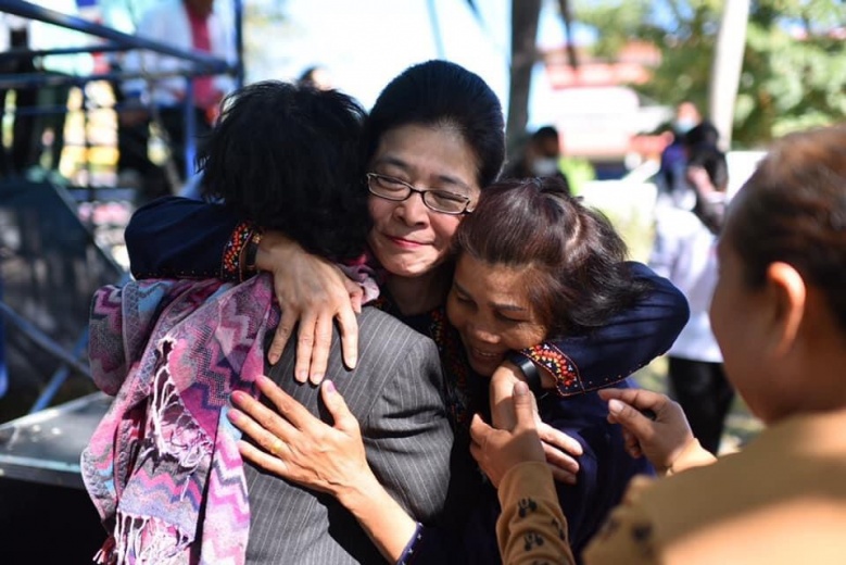 สายหมอลำ 'หน่อย' เจ้าเก่านางเอกหลงโรง