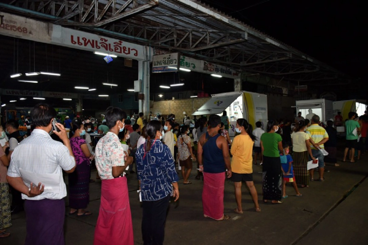 "ประยุทธ์"สั่งสธ.เร่งสกัดการระบาด"โควิด -19 "พื้นที่"สมุทรสาคร"
