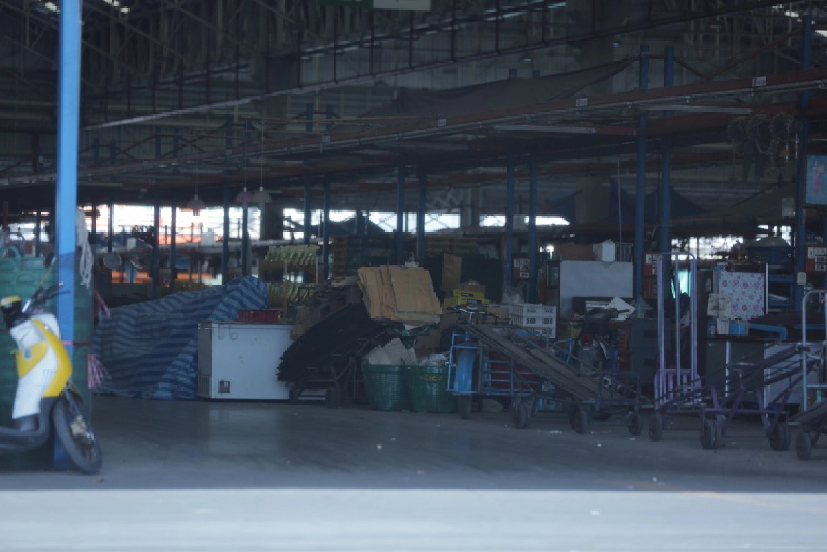 ตลาดไทเข้ม เข้า-ออก หวั่นซ้ำรอยมหาชัย