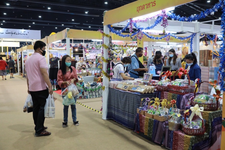 อธิบดี พช. สั่งคุมเข้มมาตรการสาธารณสุขป้องกันโควิด-19 งาน"OTOP City 2020"