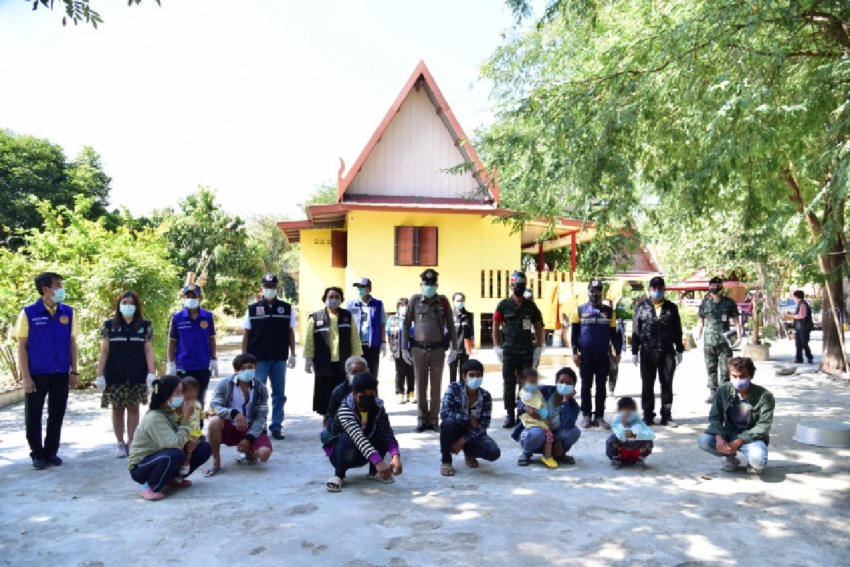 ชาวบ้านผวา เจอแรงงานต่างด้าวเดินป้วนเปี้ยนในวัดดอนตูม โร่แจ้งเจ้าหน้าที่ตรวจสอบ