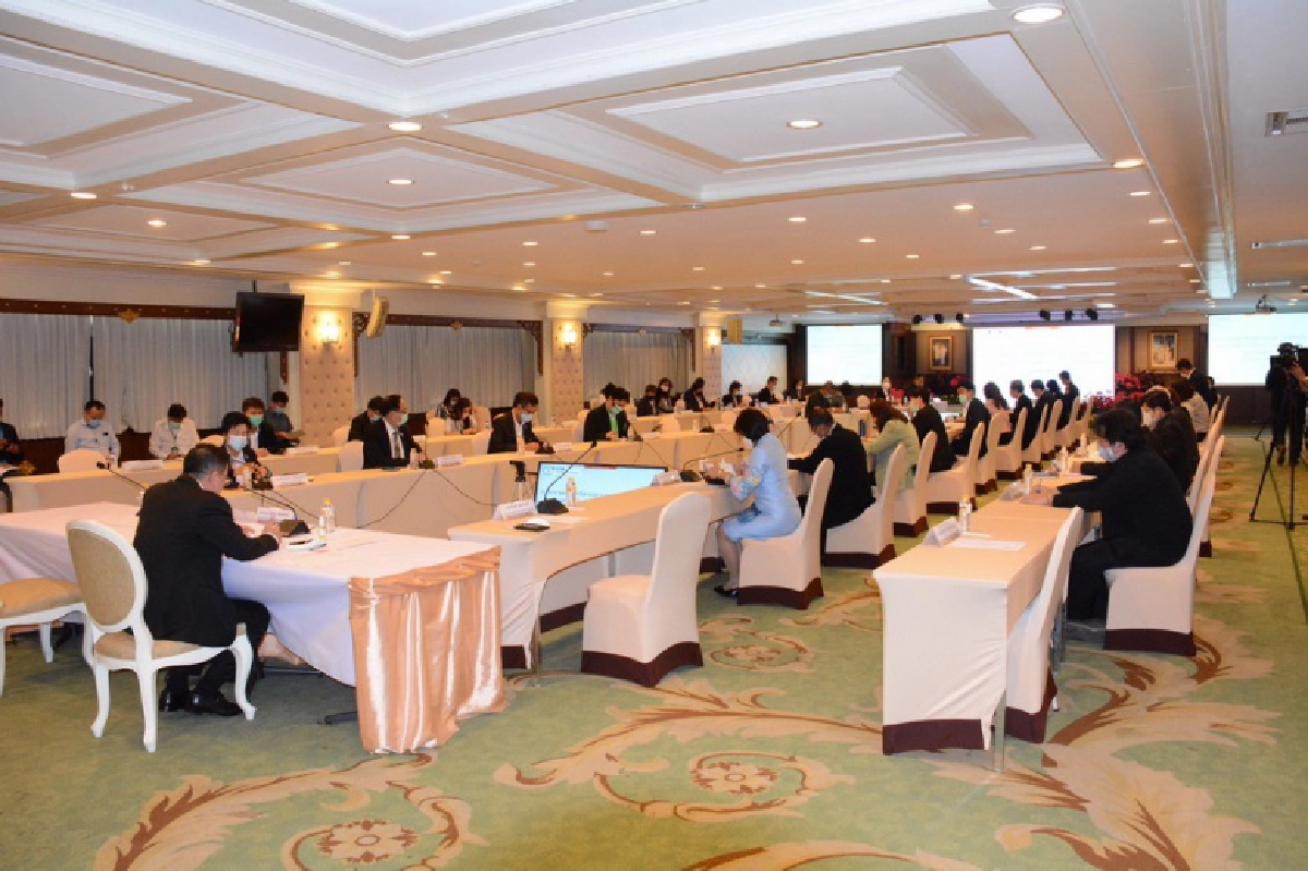 กทม.ประชุมแผนรับมือ โควิด-19 มุ่งปูพรมตรวจเชิงรุก