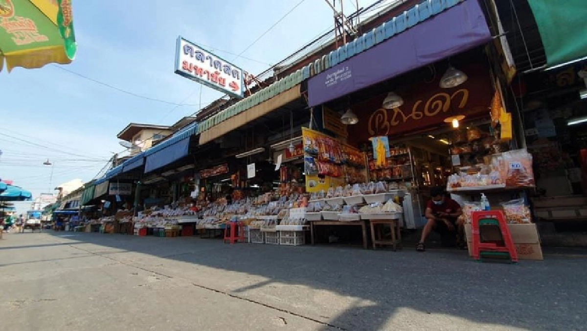 ฟังเสียงพ่อค้ากุ้งมหาชัย โอดเศรษฐกิจพังหมื่นล้าน เพราะโควิด-19