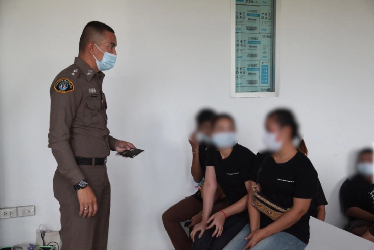 กองปราบ ตรวจแหล่งผลิต'ถุงมือไร้มาตรฐาน' ใช้ แรงงานต่างด้าวอีก 12 ราย