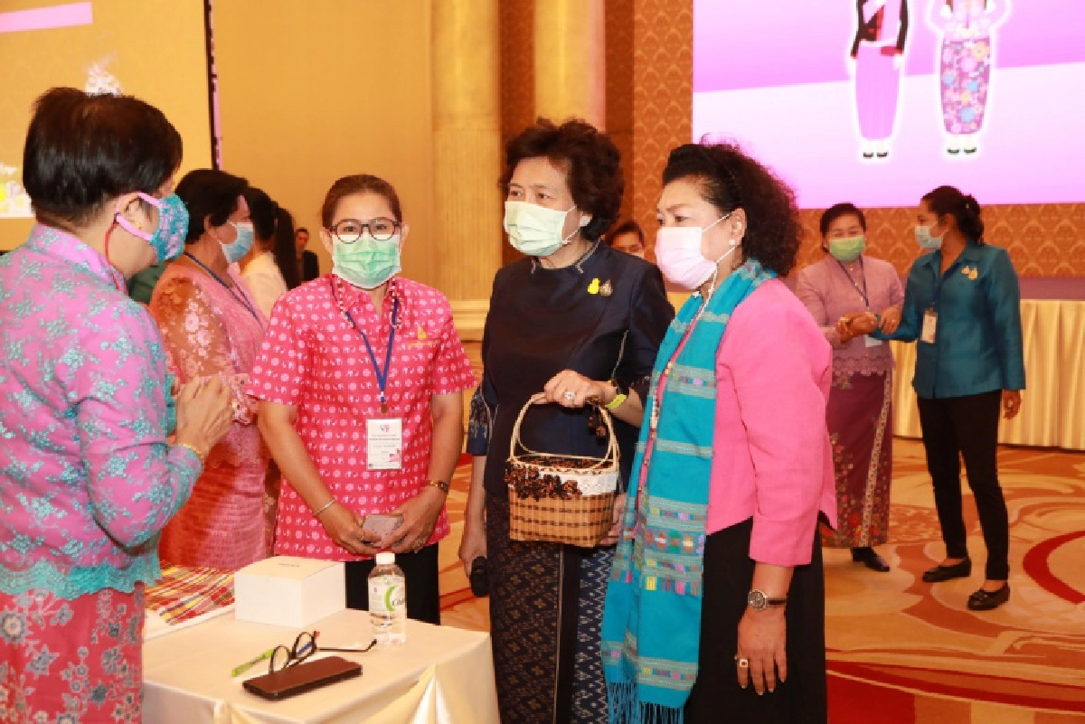 ประธานสภาสตรีแห่งชาติฯ ปลุกพลังสตรี สร้างมูลค่าเพิ่มกองทุนพัฒนาบทบาทสตรีให้เข้มแข็ง 