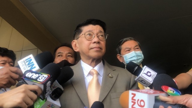 สื่อทำเนียบฯตั้ง "ฉายารัฐบาล" ปี63 "Veryกู้" ส่วน "ประยุทธ์" ได้ "ตู่ไม่รู้ล้ม" 