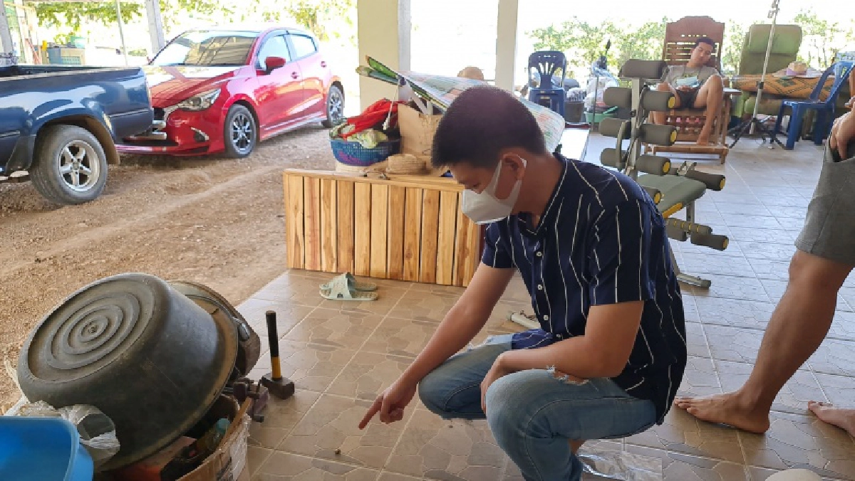 กระสุนยิงฉลองปีใหม่ ตกใส่หลังคาบ้าน 