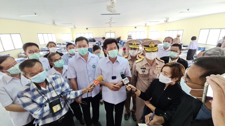 เอาไม่อยู่ "สาธิต" ชง ศบค. ล็อกดาวน์ภาคตะวันออก 28 วัน