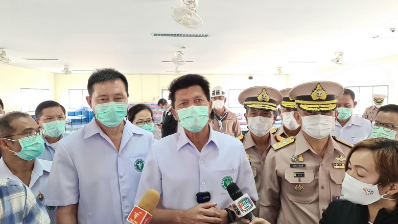 เอาไม่อยู่ "สาธิต" ชง ศบค. ล็อกดาวน์ภาคตะวันออก 28 วัน