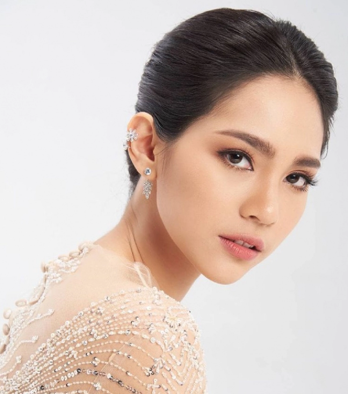 "บิ๊นท์  สิรีธร" หวั่นคนไทยจะได้รับวัคซีนโควิดไม่ทั่วถึง อยากรู้ใช้เกณฑ์อะไรในการเลือกฉีด?