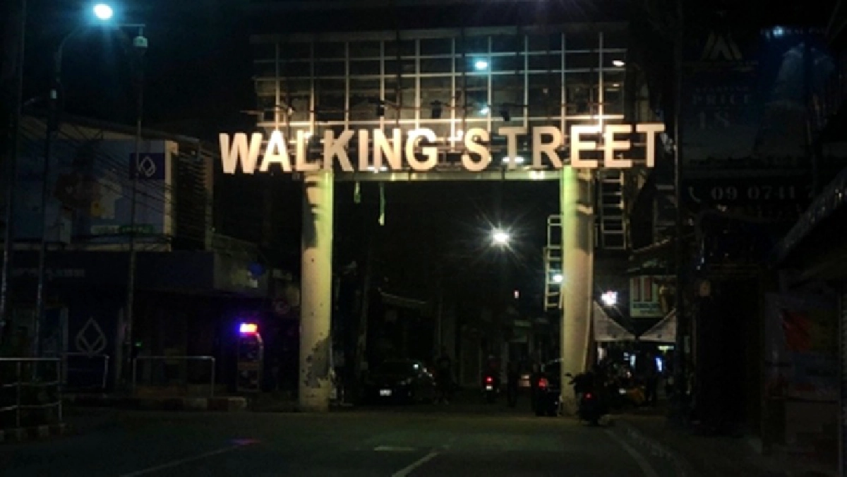 อย่างหลอน จับตุ๊กตาผีถ่ายทั่วเมืองพัทยา ชาวเน็ตเห็นแล้วถึงกับลั่นเมืองร้างชัดๆ