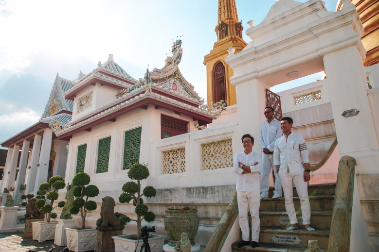 "แท่ง-หนุ่ม-เมฆ" พาไหว้ขอพรที่วัดบวรฯ ในรายการ "ศักดิ์สิทธิ์ คงกระพัน"