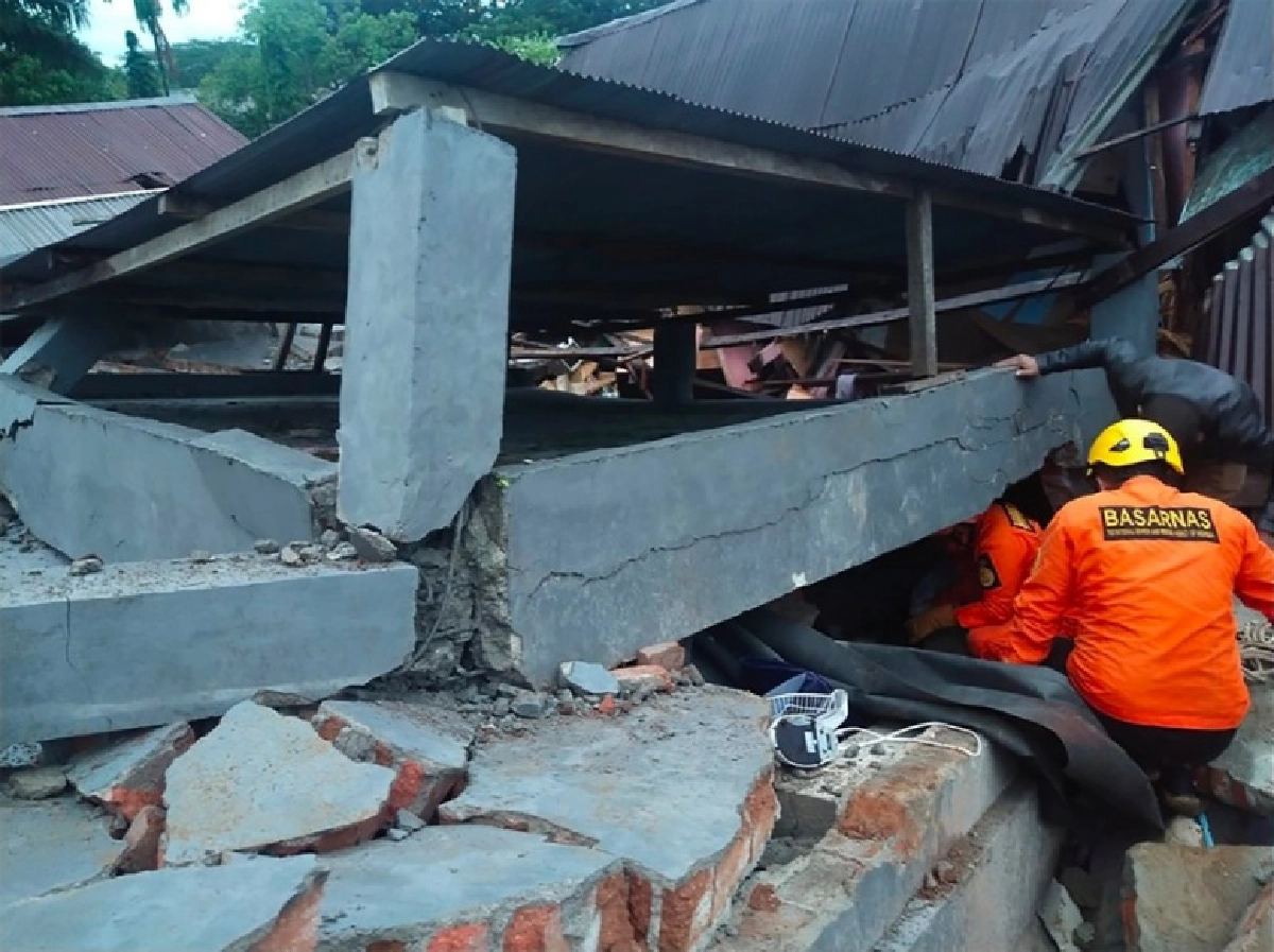 ดินไหว "อินโดฯ" เจ็บทะลุ 800 ไร้บ้านอีก 1.5 หมื่นราย