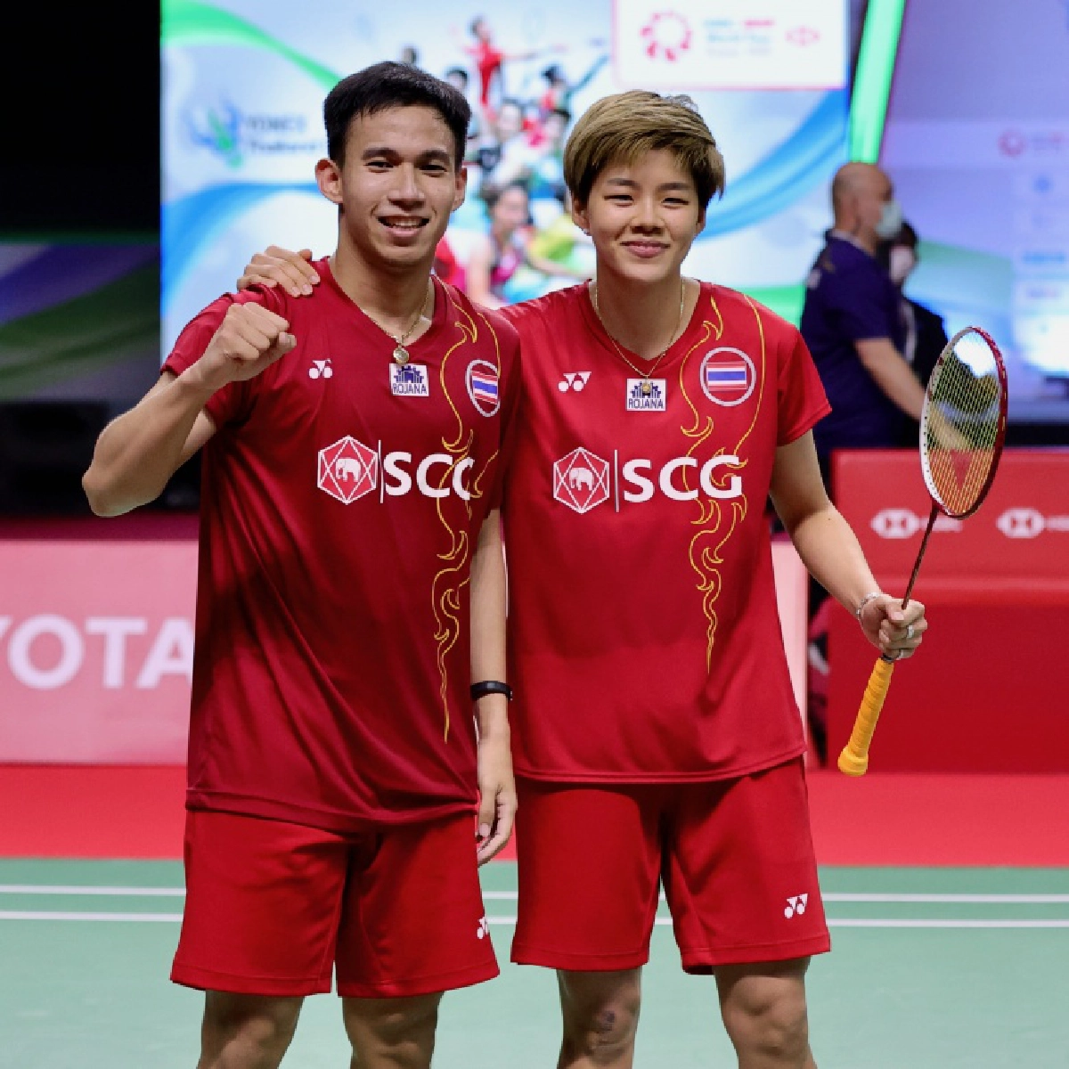 "บาส-ปอป้อ" ทะลุเข้ารอบชิง " โยเน็กซ์ ไทยแลนด์ โอเพ่น"