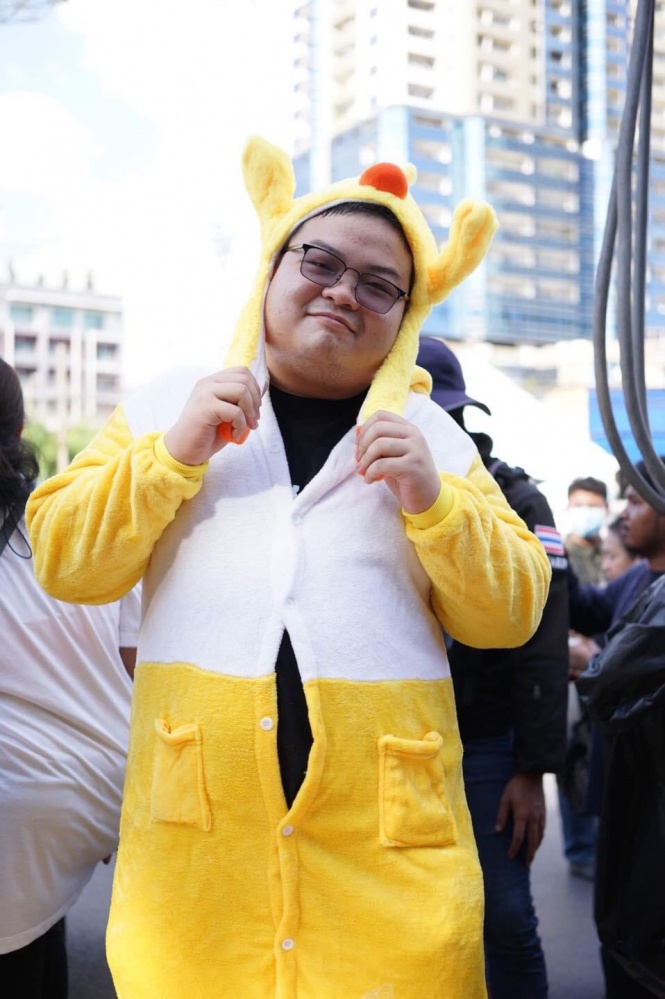 "ราษฎร" ยุคนำรวมหมู่  ปิดฉากม็อบออแกนิก