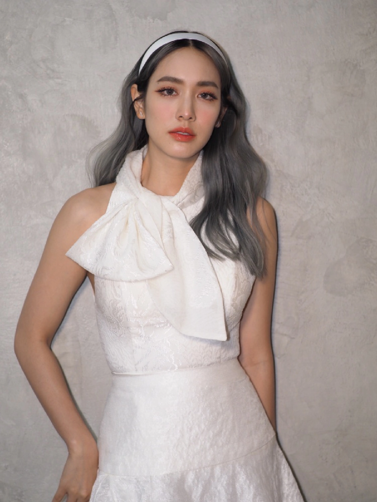 มิน พีชญา