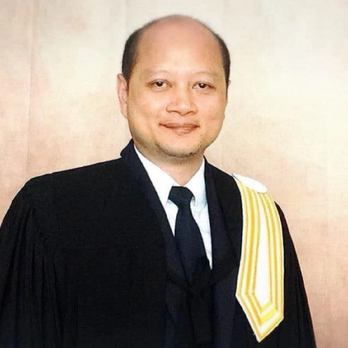 "ทนายรัชพล" บินด่วนหา "ลุงพล" หลังคลิปว่อน บอกชาวเน็ต "ด่าผมเบาๆนะครับ"