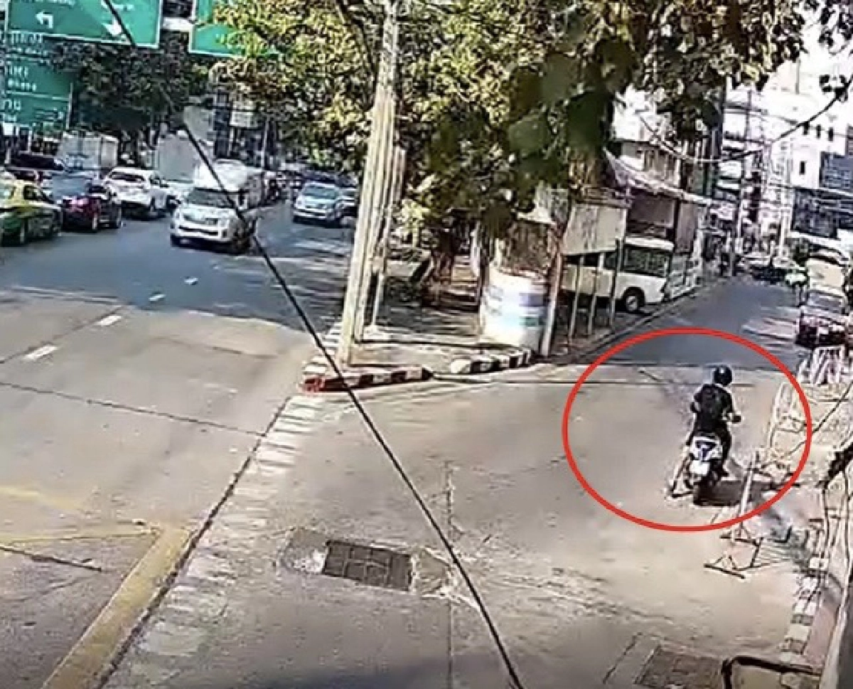 ตำรวจบางรัก รวบโจ๋ ตระเวนลักรถ หาเลี้ยงชีพ