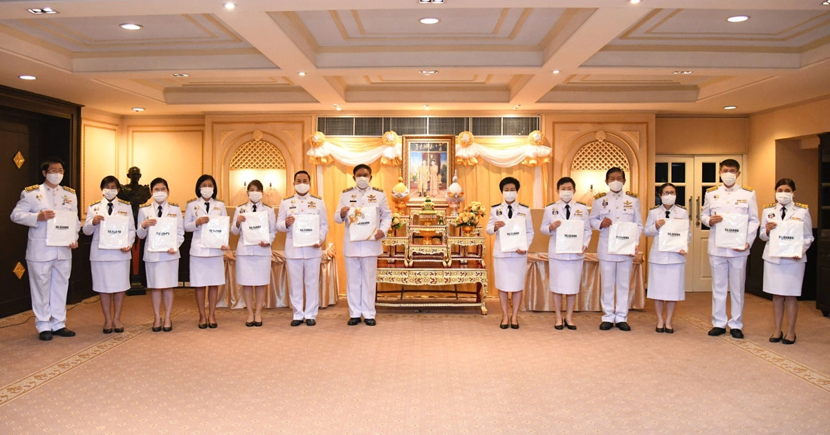 ผู้ว่าราชการกรุงเทพมหานครรับมอบอุปกรณ์ทางการแพทย์พระราชทานเพื่อรับมือสถานการณ์โควิด – 19 ในโรงพยาบาลสังกัดกทม. ผู้ว่าราชการกรุงเทพมหานครรับมอบอุปกรณ์ทางการแพทย์พระราชทานเพื่อรับมือสถานการณ์โควิด – 19 ในโรงพยาบาลสังกัดกทม.