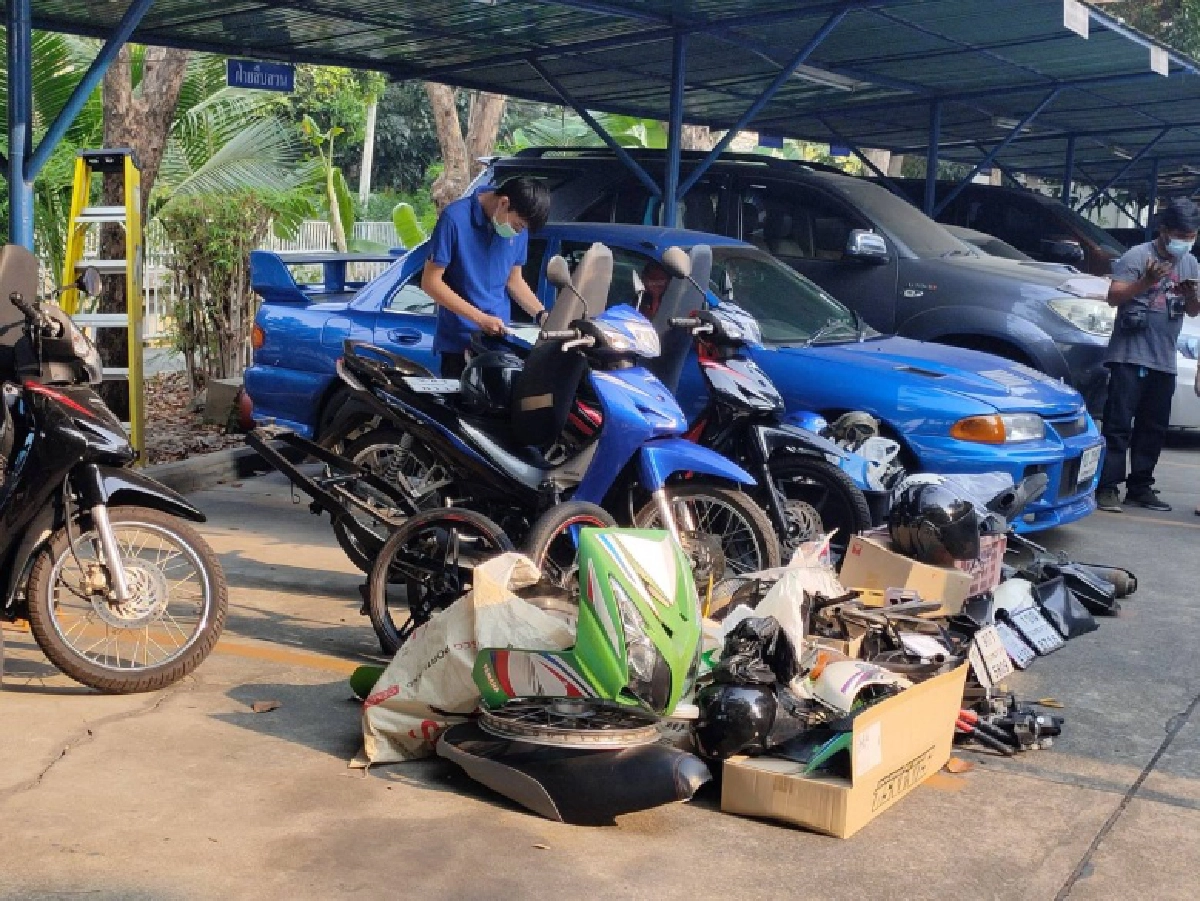 เจ้าทรัพย์ตรวจของกลาง ติดตามจยย.โรงพักวังทองฯ