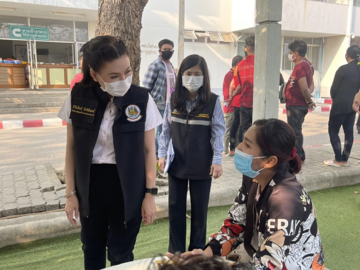 'รมว.สุชาติ'มอบ 'ที่ปรึกษาฯ'ลงเพชรบุรี เร่งติดตามตรวจโควิดเชิงรุกในสถานประกอบการ